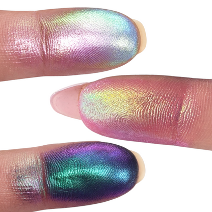 Multi-Chrome Shimmer Eyeshadow In Compact Case