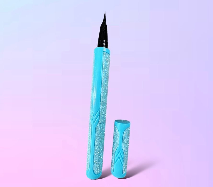 Black Eyeliner Pen - Ashley Mateo Beauty